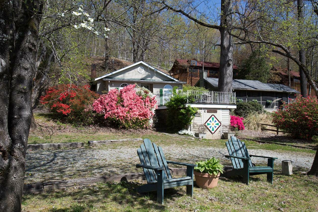 فيلا ليك لوريفي Pine Gables Cabins المظهر الخارجي الصورة