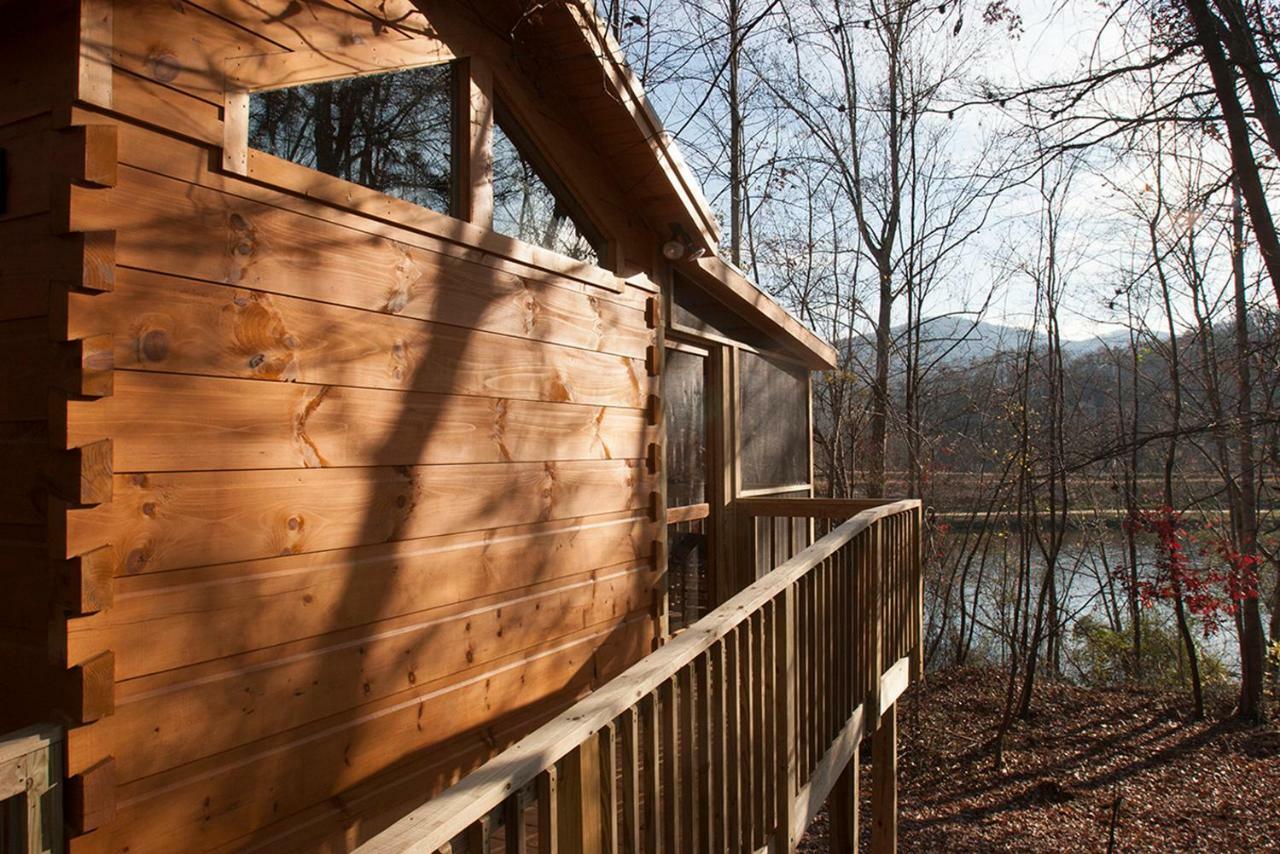 فيلا ليك لوريفي Pine Gables Cabins المظهر الخارجي الصورة