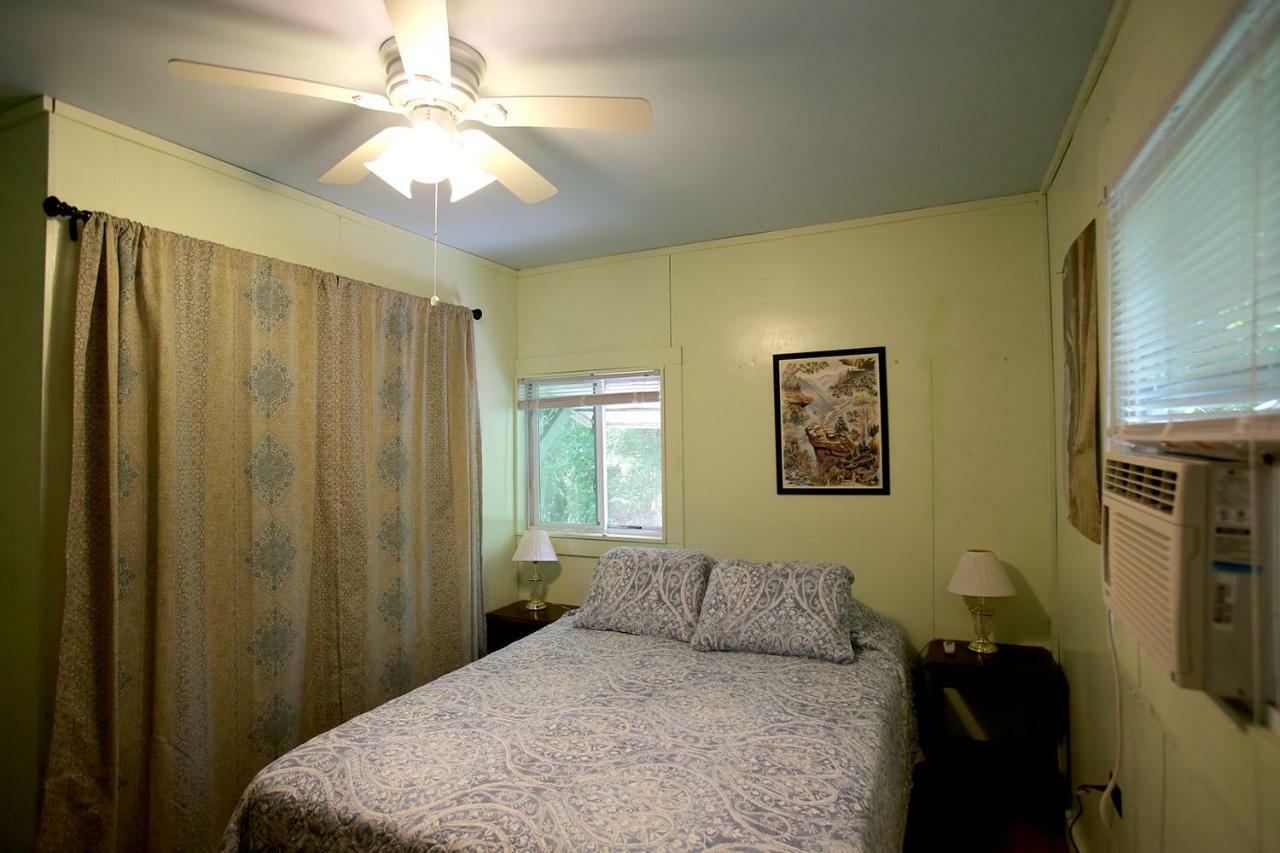 فيلا ليك لوريفي Pine Gables Cabins المظهر الخارجي الصورة