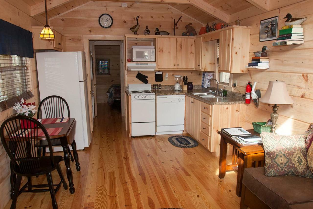 فيلا ليك لوريفي Pine Gables Cabins المظهر الخارجي الصورة