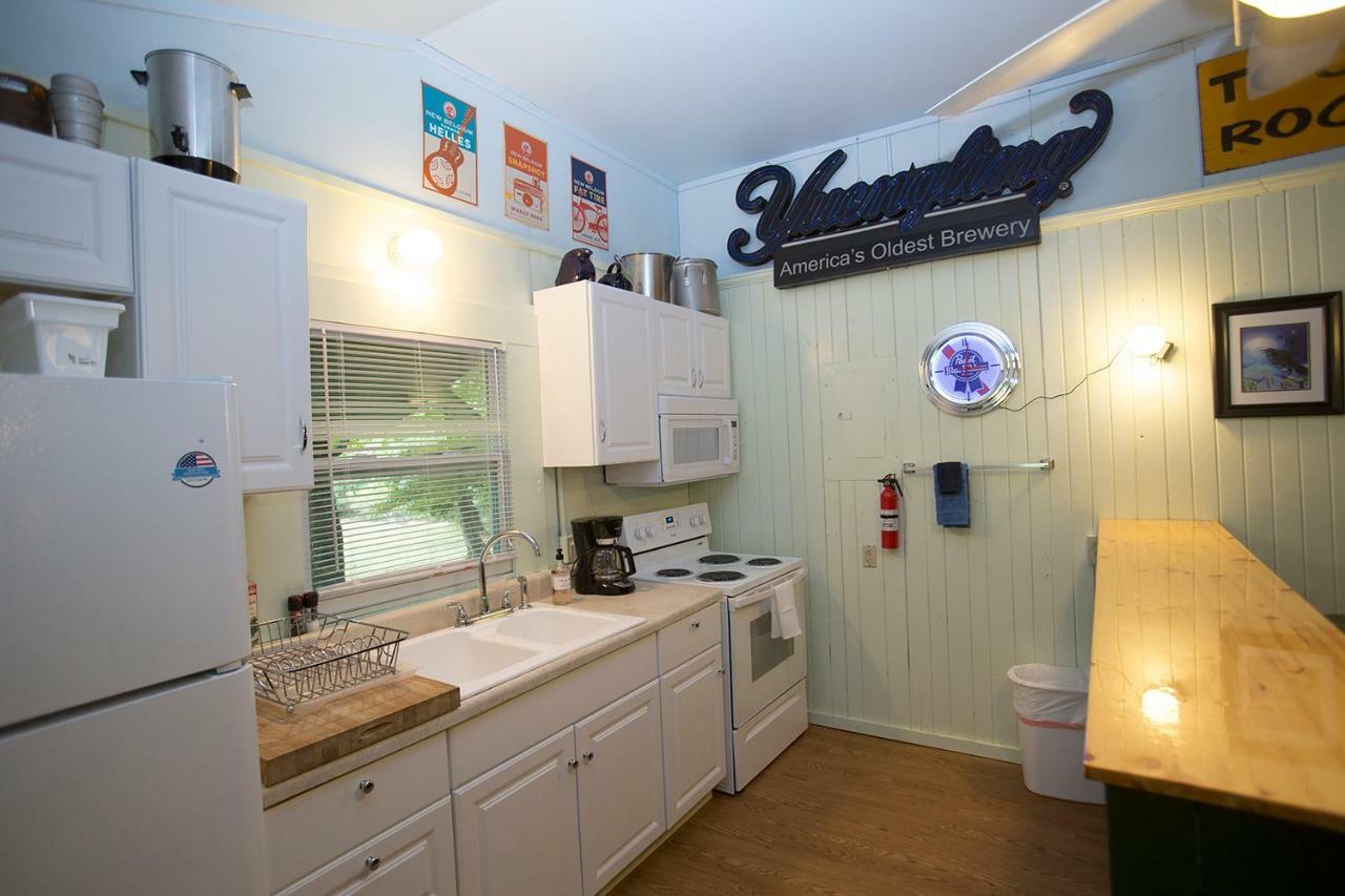 فيلا ليك لوريفي Pine Gables Cabins المظهر الخارجي الصورة