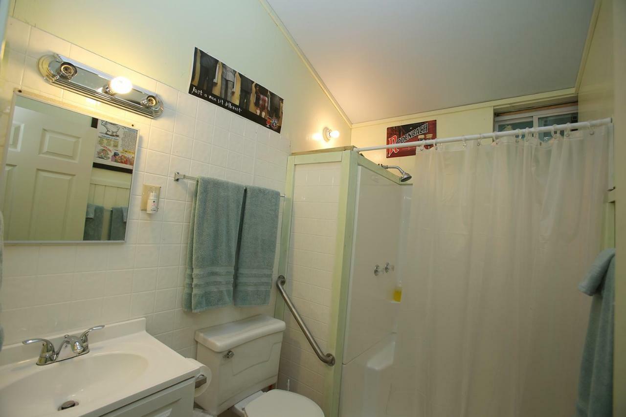 فيلا ليك لوريفي Pine Gables Cabins المظهر الخارجي الصورة
